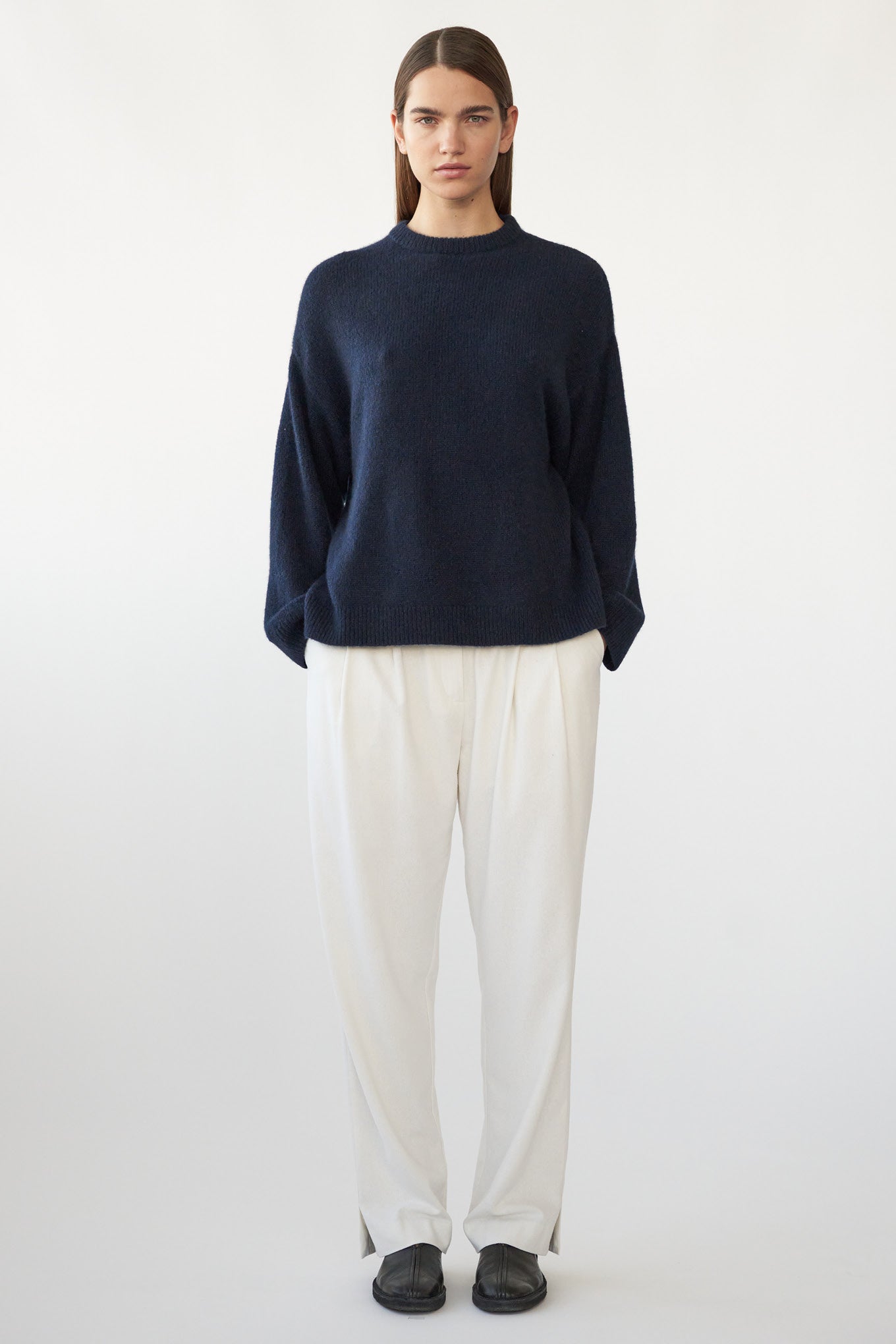 BEZ CREW KNIT - NAVY - SILK/CASHMERE