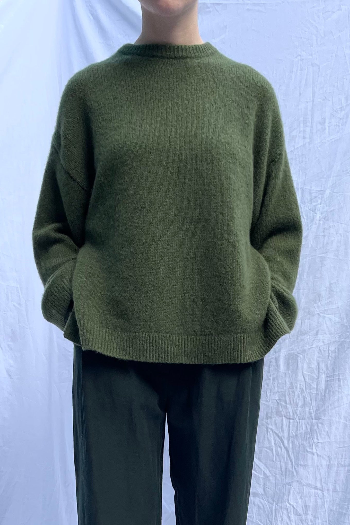 BEZ CREW KNIT - BAY LEAF