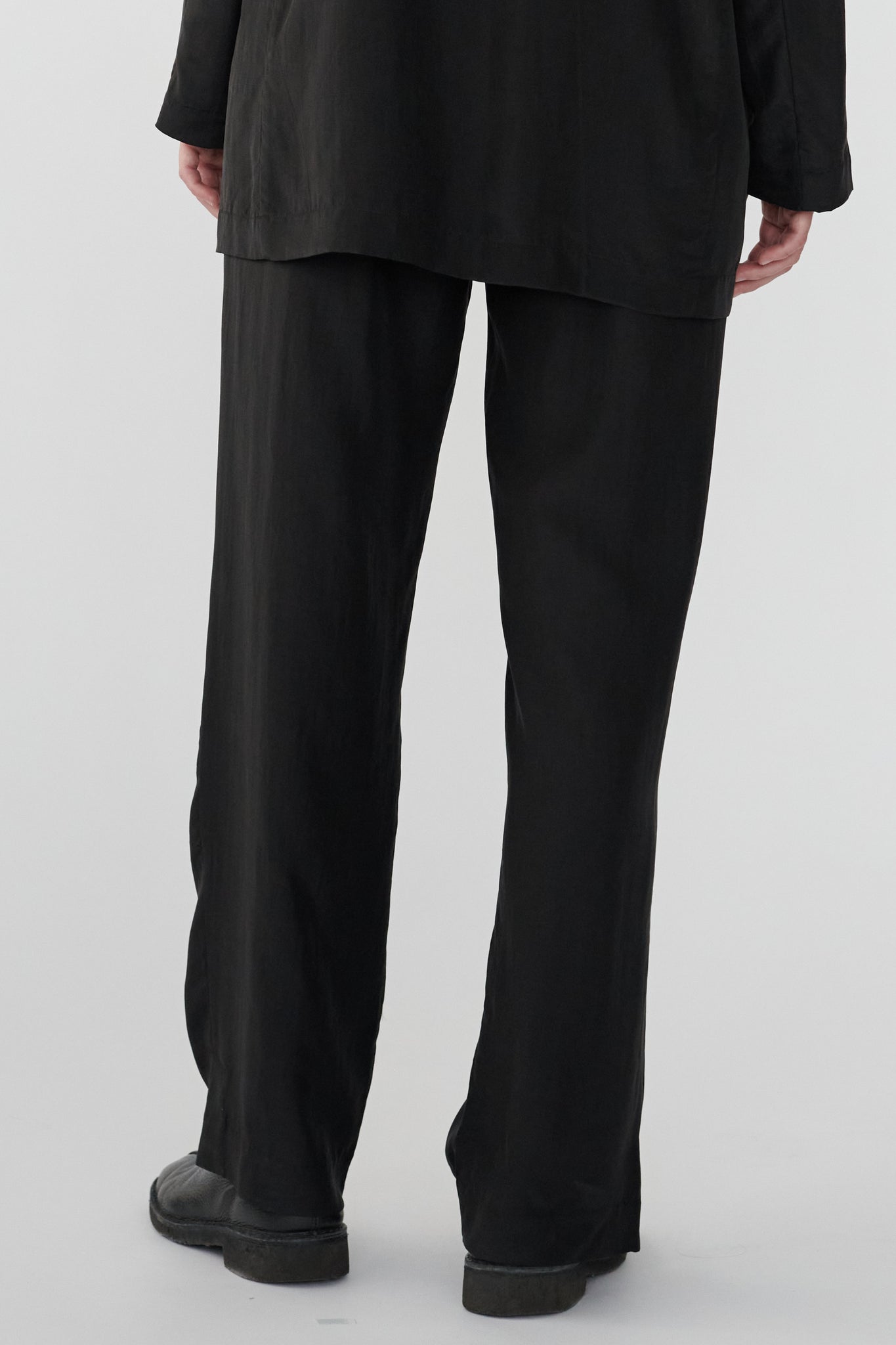 HARRY PANTS - BLACK - RECYCLE SILK