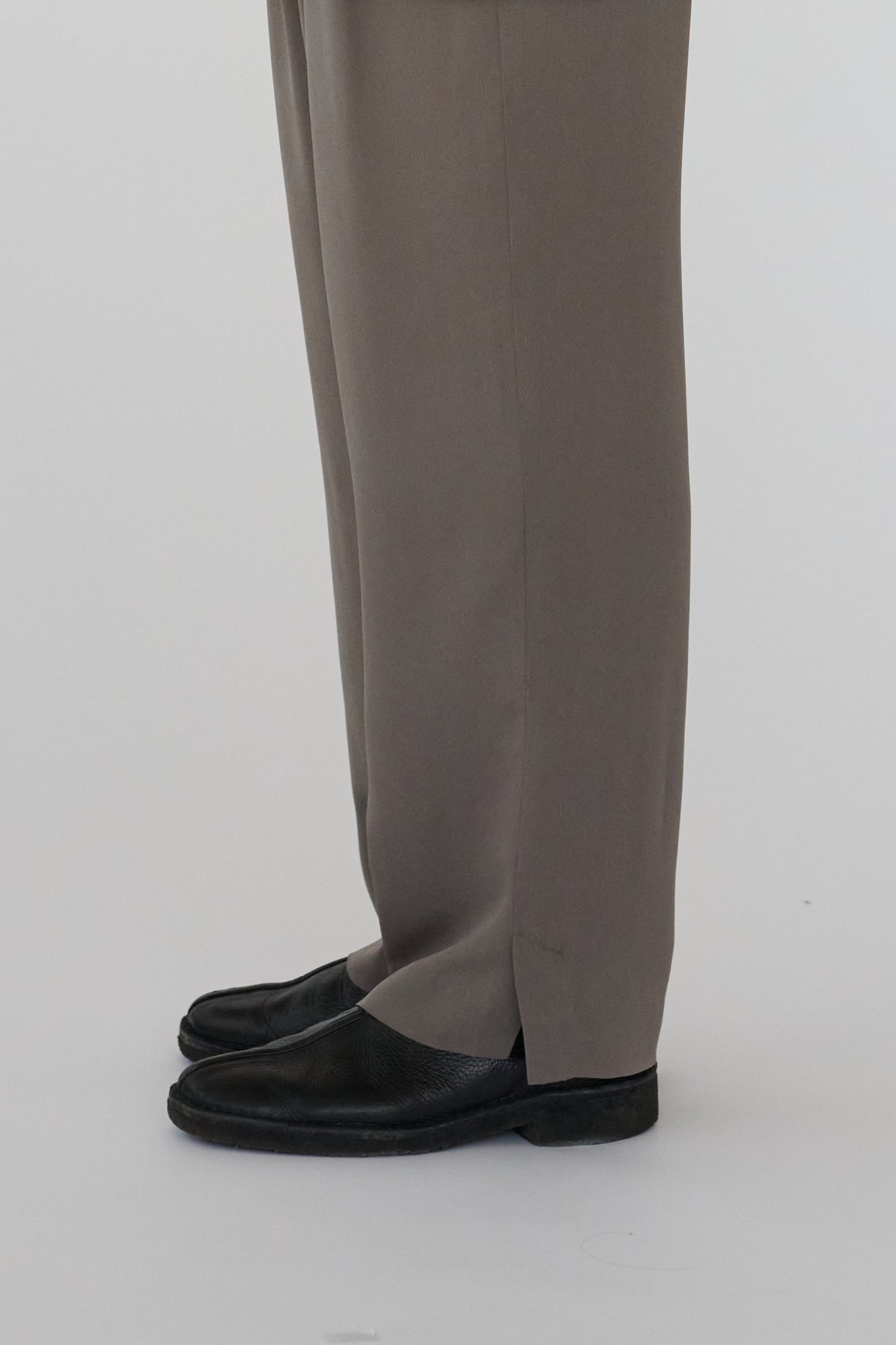 HARRY PANTS - DARK TAUPE