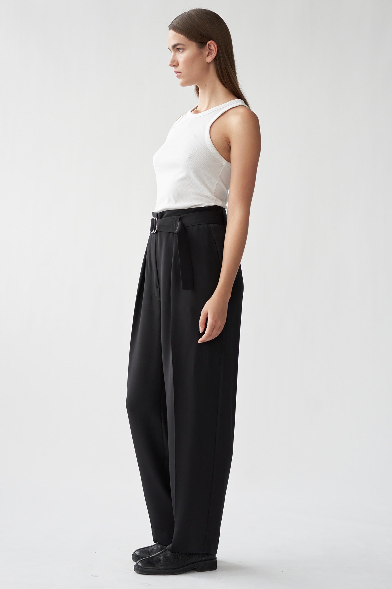 Black Silk Velvet Narrow Pants – BETRUE.official