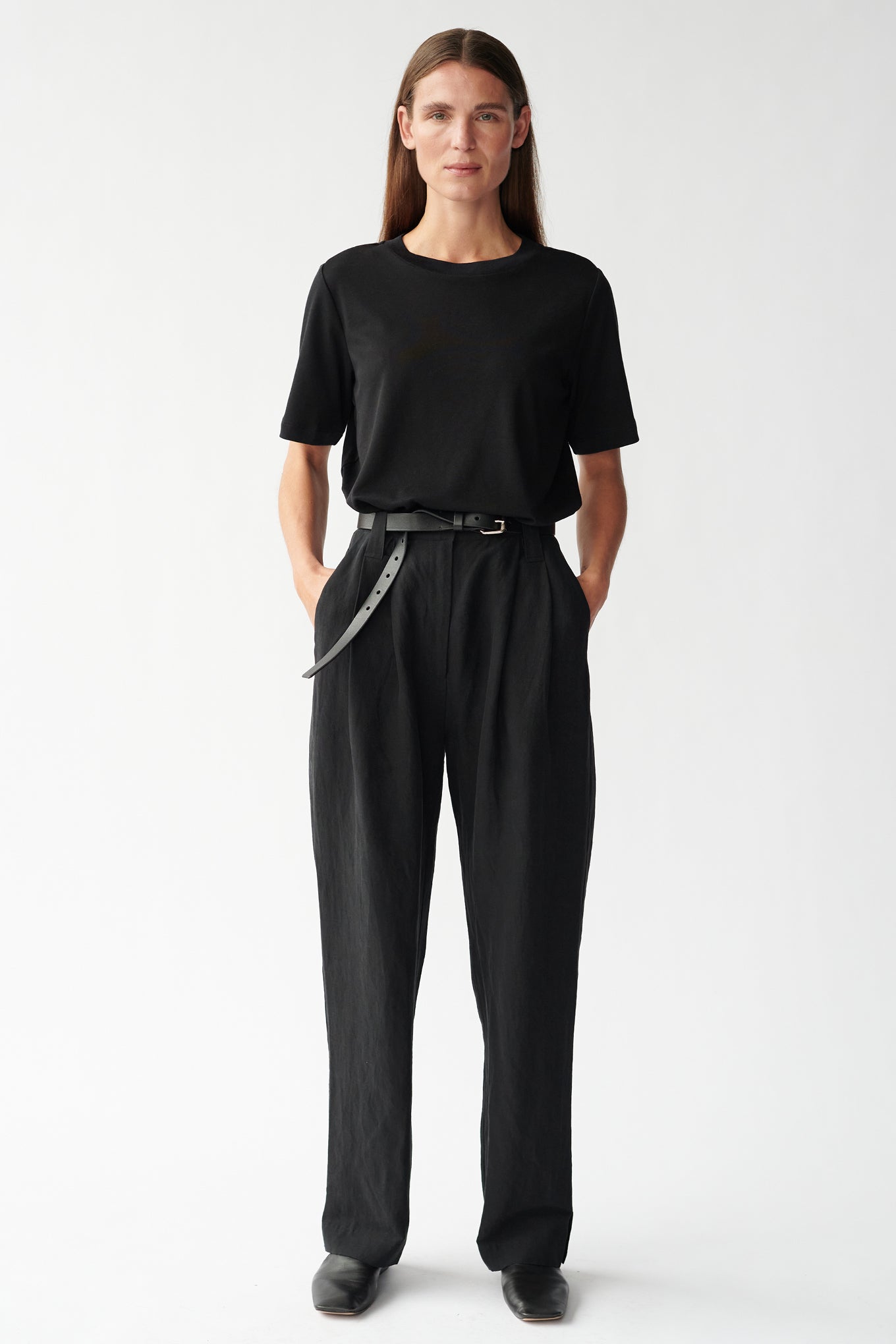 Buy Black Solid Slim Pants Online - W for Woman